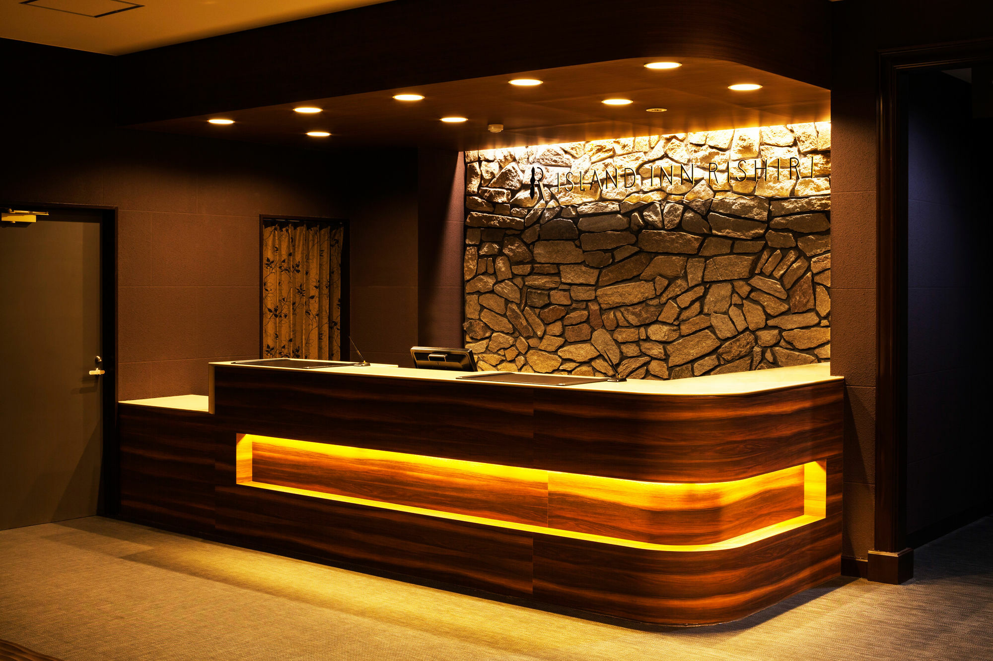 Island Inn Rishiri Екстер'єр фото